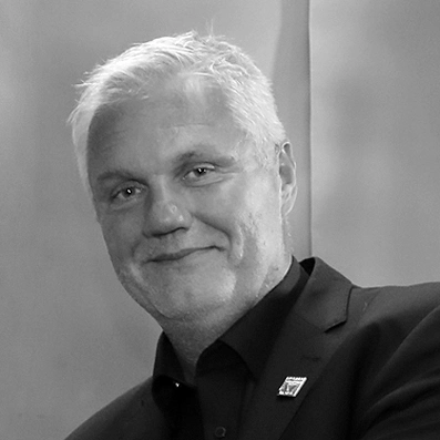 waldhutter-milan-kuster